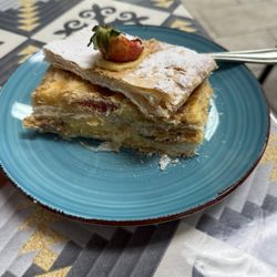 Shirin Cafe & Bakery