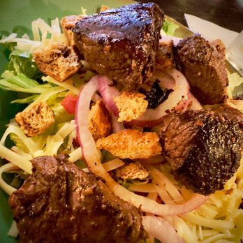 Donovan's Irish Pub - Steak Tip Salad - Irish Near Me - St. Augustine, Florida Donovan's Irish Pub - Steak Tip Salad - Irish Near Me - St. Augustine, Florida
