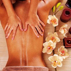 Z Massage Spa - Where Luxury & Relaxation are defined. We're here to make you feel relaxed.