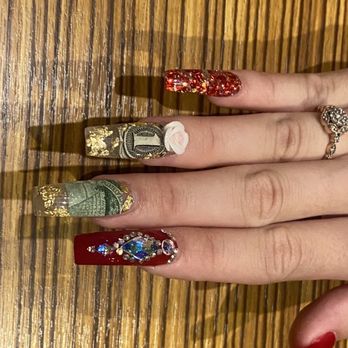 Garden Nails - Nail art - Nail Salons Near Me - Kapolei, Hawaii