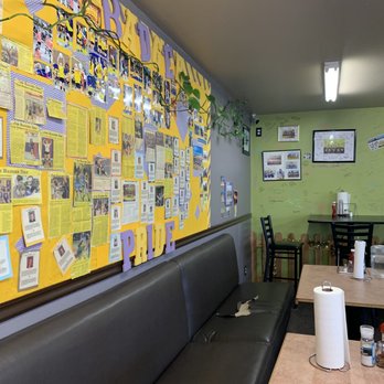 Curry Pizza - bench seating indoors - Indian Near Me - Bicknell, Utah