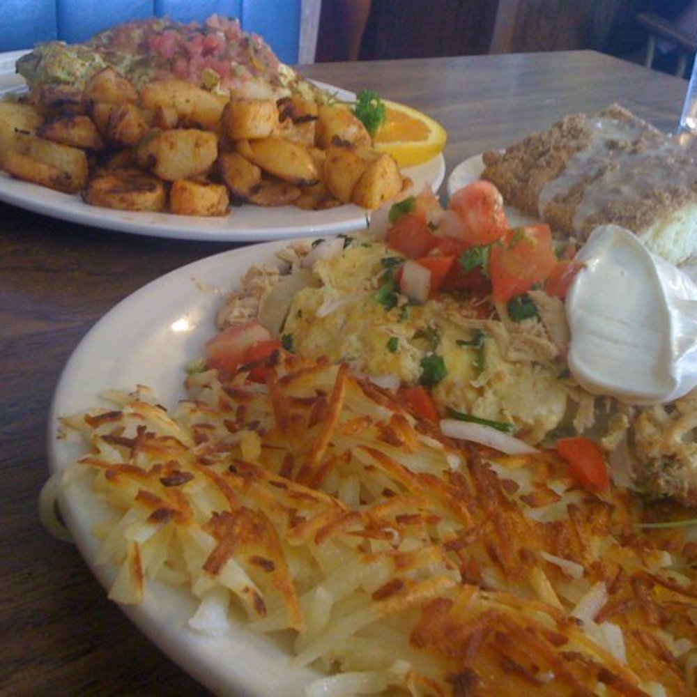 Beach Break Cafe - California omelette and the spicy chicken omelette with coffee cake - Breakfast & Brunch Near Me - Oceanside, California
