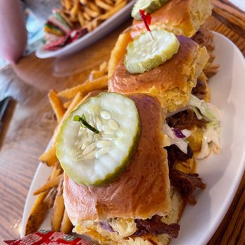 Red Lion - BBQ Sliders - need to ask for BBQ sauce - Bars Near Me - Vail, Colorado