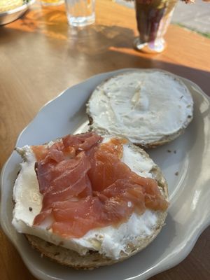 Fantzye Bagels by null