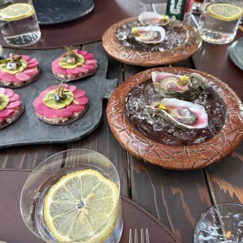 Viñedos de la Reina - Damiana restaurant. High end with a moderate price. Very good. Michelin level food - Wine Tasting Room Near Me - Guadalupe, NLE Viñedos de la Reina - Damiana restaurant. High end with a moderate price. Very good. Michelin level food - Wine Tasting Room Near Me - Guadalupe, NLE