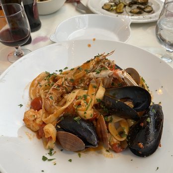 Saraceno d'Oro - Homemade seafood pasta - Italian Near Me - Positano, SA Saraceno d'Oro - Homemade seafood pasta - Italian Near Me - Positano, SA