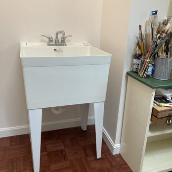 Gold Star Plumbing & Heating - Utility sink with legs in my art studio - Plumbing Near Me Gold Star Plumbing & Heating - Utility sink with legs in my art studio - Plumbing Near Me