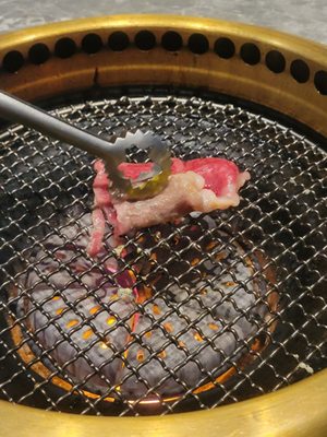 Ishoni Yakiniku by null