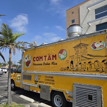 Xe Com Tam VH - Food Trucks Near Me - Westminster, California Xe Com Tam VH - Food Trucks Near Me - Westminster, California
