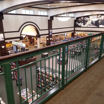 Barnes & Noble - Bookstores Near Me - Orlando, Florida