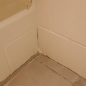 Miracle Method Surface Refinishing - Paint all over the wall and it's cracking.....it LOOKS painted....499 for a small lavette....not worth it.... - Refinishing Services Near Me - Johnston, Rhode Island