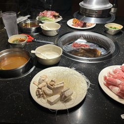 Jiangs Hot Pot BBQ - All you can eat hot pot