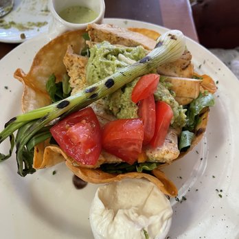 Dos Carlitos - Grilled chicken salad - Mexican Near Me - Santa Ynez, California