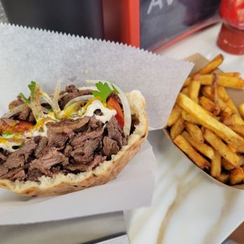 Avi Cue - Shawarma n fries - Middle Eastern Near Me - Los Angeles, California Avi Cue - Shawarma n fries - Middle Eastern Near Me - Los Angeles, California