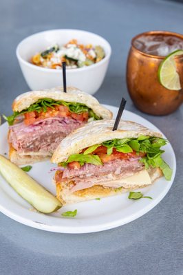 Sunrise Minturn | Cafe + Cocktails by null