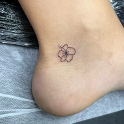 Underworld Tattoo Studio - Small fine line tattoo