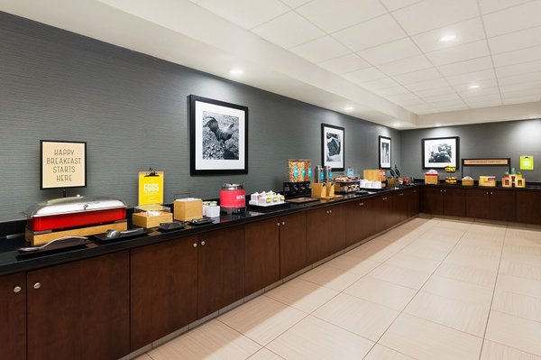 Hampton Inn & Suites National Harbor/Alexandria Area by null