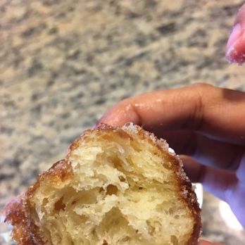 La Patisserie - After half way through, absolutely no cream in the crobrios! - Desserts Near Me - Austin, Texas