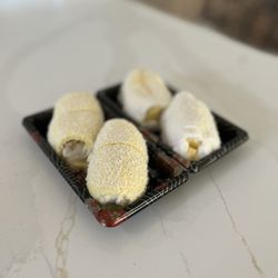 Phoenix Dessert - Only get the durian - mango sucks
