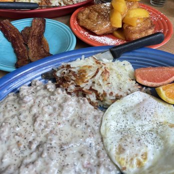 Geraldine's Counter - Country fried steak, French toast with peaches and side bacon - American Near Me - Seattle, Washington Geraldine's Counter - Country fried steak, French toast with peaches and side bacon - American Near Me - Seattle, Washington