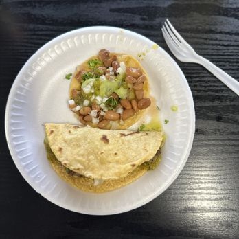 Tacos El Gordo - Taco de cabeza it was alright - Mexican Near Me - Pacoima, California Tacos El Gordo - Taco de cabeza it was alright - Mexican Near Me - Pacoima, California