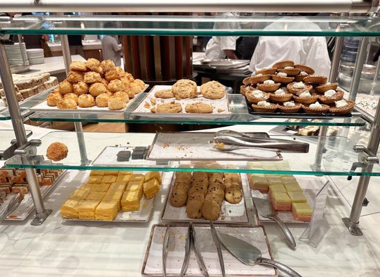 Fresh Harvest Buffet by null