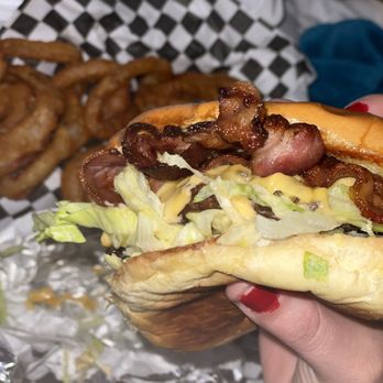 WNB Factory - Classic Bacon Cheeseburger - Chicken Wings Near Me - Carrollton, Texas