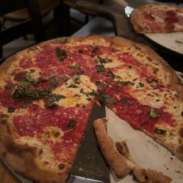 Margherita pizza