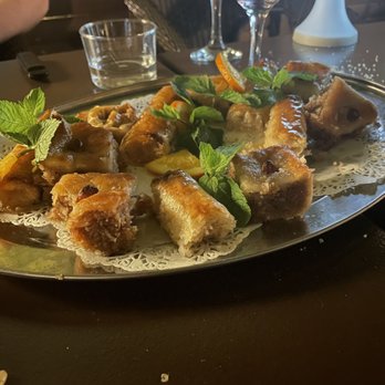 L'Epicurien - Dessert. Homemade by mom - Moroccan Near Me - Nîmes, 30