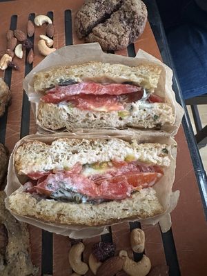 The Nosh Box by null