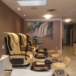 Smile Nail Salon - Pedicure Station