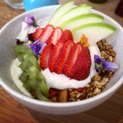 Heal.Thy Self - Pretty as a picture Granola & seasonal fruit.