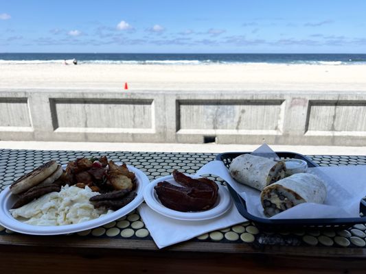 Woody's Breakfast And Burgers by null