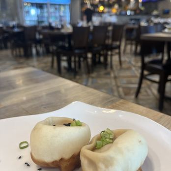 四姐 Special Noodle - Pan fried soup buns - Dim Sum Near Me - Austin, Texas 四姐 Special Noodle - Pan fried soup buns - Dim Sum Near Me - Austin, Texas