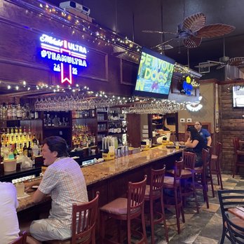 LQ On Main - Bar Area - Bars Near Me - Sarasota, Florida LQ On Main - Bar Area - Bars Near Me - Sarasota, Florida