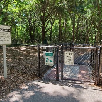 Marriott's SurfWatch - Doggy park. May, 2021. - Hotels Near Me - Hilton Head, South Carolina Marriott's SurfWatch - Doggy park. May, 2021. - Hotels Near Me - Hilton Head, South Carolina