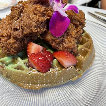 Breaking Dawn Brunch - Chicken waffles - Breakfast & Brunch Near Me - Los Gatos, California