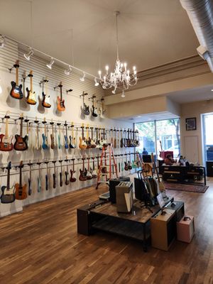 Chicago Music Exchange by null