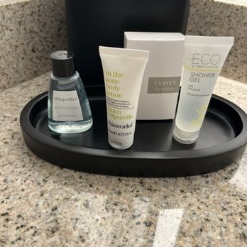Westchester Marriott - Various brands mixed - Hotels Near Me - Tarrytown, New York