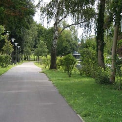 Caravancampingplatz - Rad- und Fußweg zur Stadt