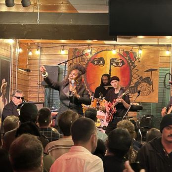 Kingston Mines - Jazz & Blues Near Me - Chicago, Illinois