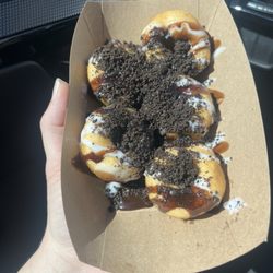 Butterfly Bliss Sweet Treats - Cookies and cream mini donuts