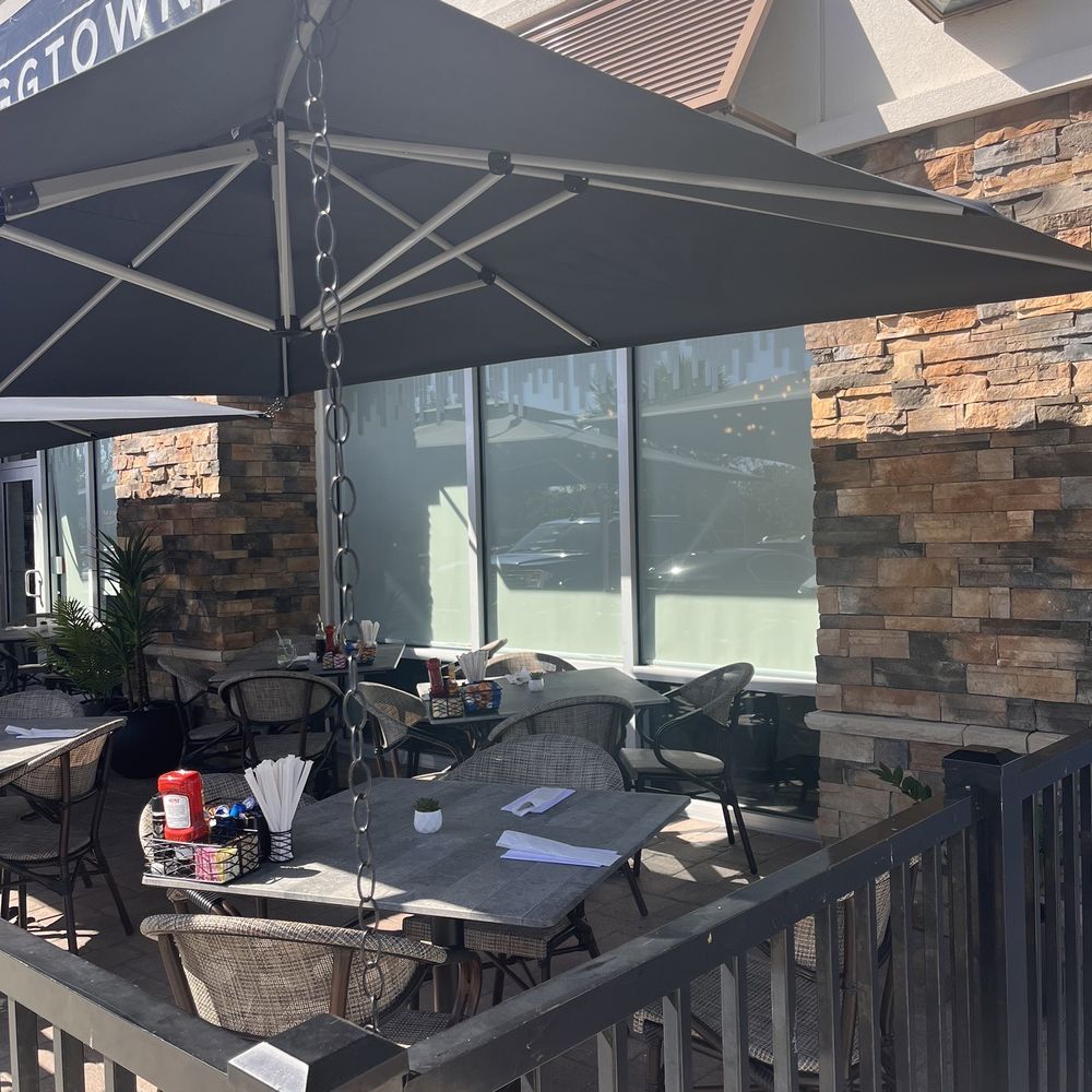 Egg Town - Lovely shaded outside dining - Breakfast & Brunch Near Me - Bradenton, Florida