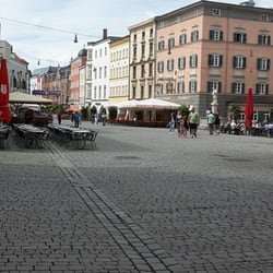 Max-Josefs-Platz