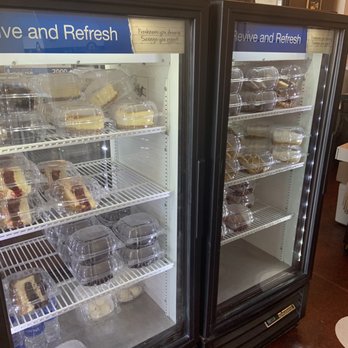 Robin Simmons Bakery - Desserts Near Me - Virginia Beach, Virginia Robin Simmons Bakery - Desserts Near Me - Virginia Beach, Virginia