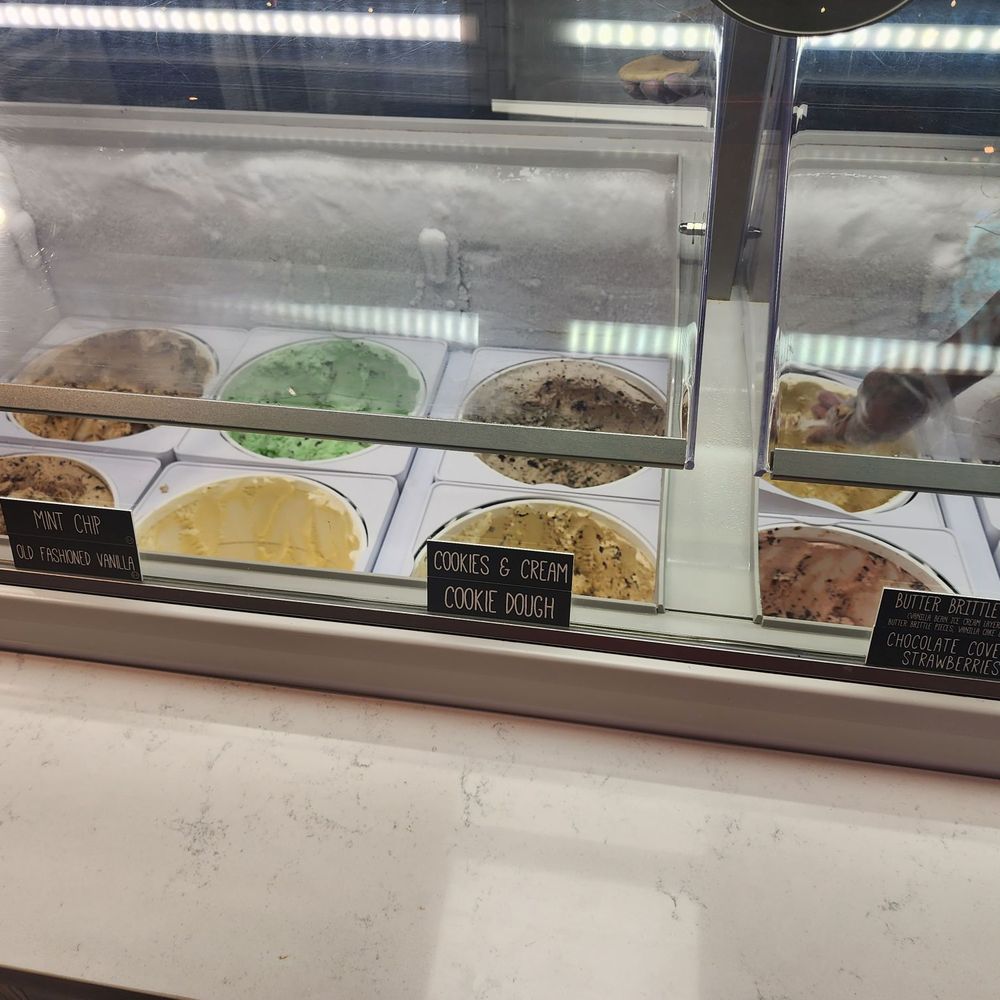 The Baked Bear - Ice cream - Ice Cream & Frozen Yogurt Near Me - Miami Beach, Florida The Baked Bear - Ice cream - Ice Cream & Frozen Yogurt Near Me - Miami Beach, Florida