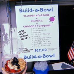 Boardwalk Treats - Fresh acai bowl
