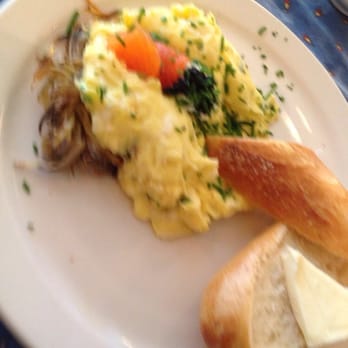 Bonjour Brioche - Smoke salmon - Breakfast & Brunch Near Me - Toronto, Ontario Bonjour Brioche - Smoke salmon - Breakfast & Brunch Near Me - Toronto, Ontario