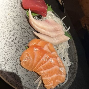 Wagyu House - Sashimi - Barbeque Near Me - Houston, Texas