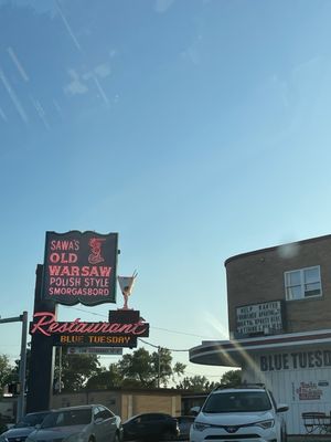 Sawa's Old Warsaw Restaurant by null